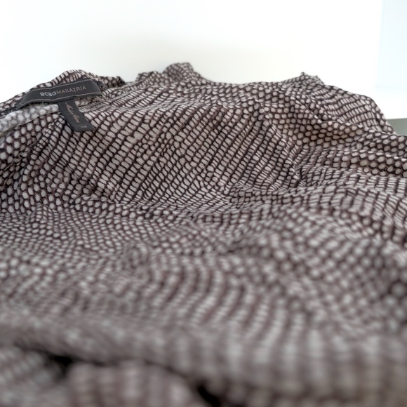 BCBG MAXAZRIA Soft Lightweight Tank Top - Picture 6 of 6